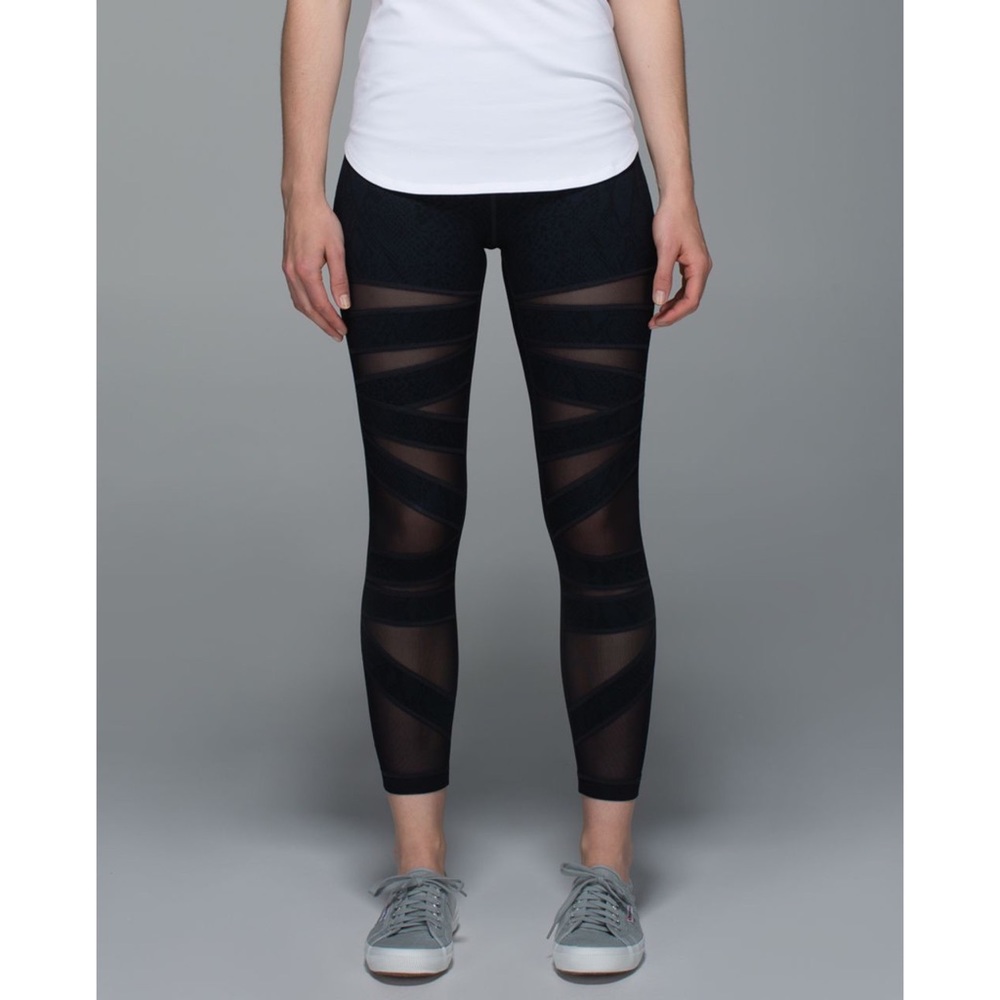 Lululemon Tech Mesh Crops